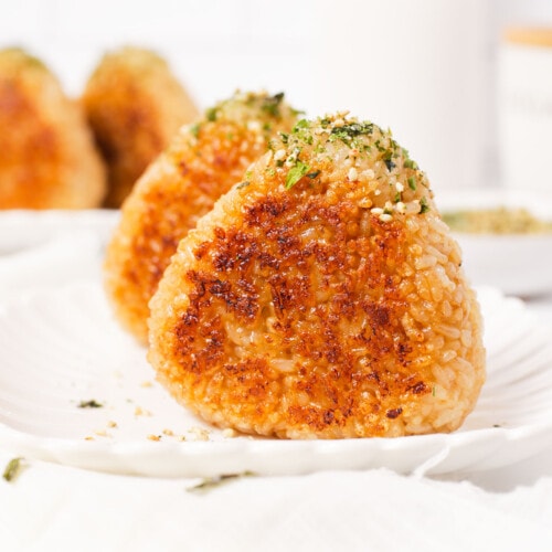 yaki-onigiri-side-shot-