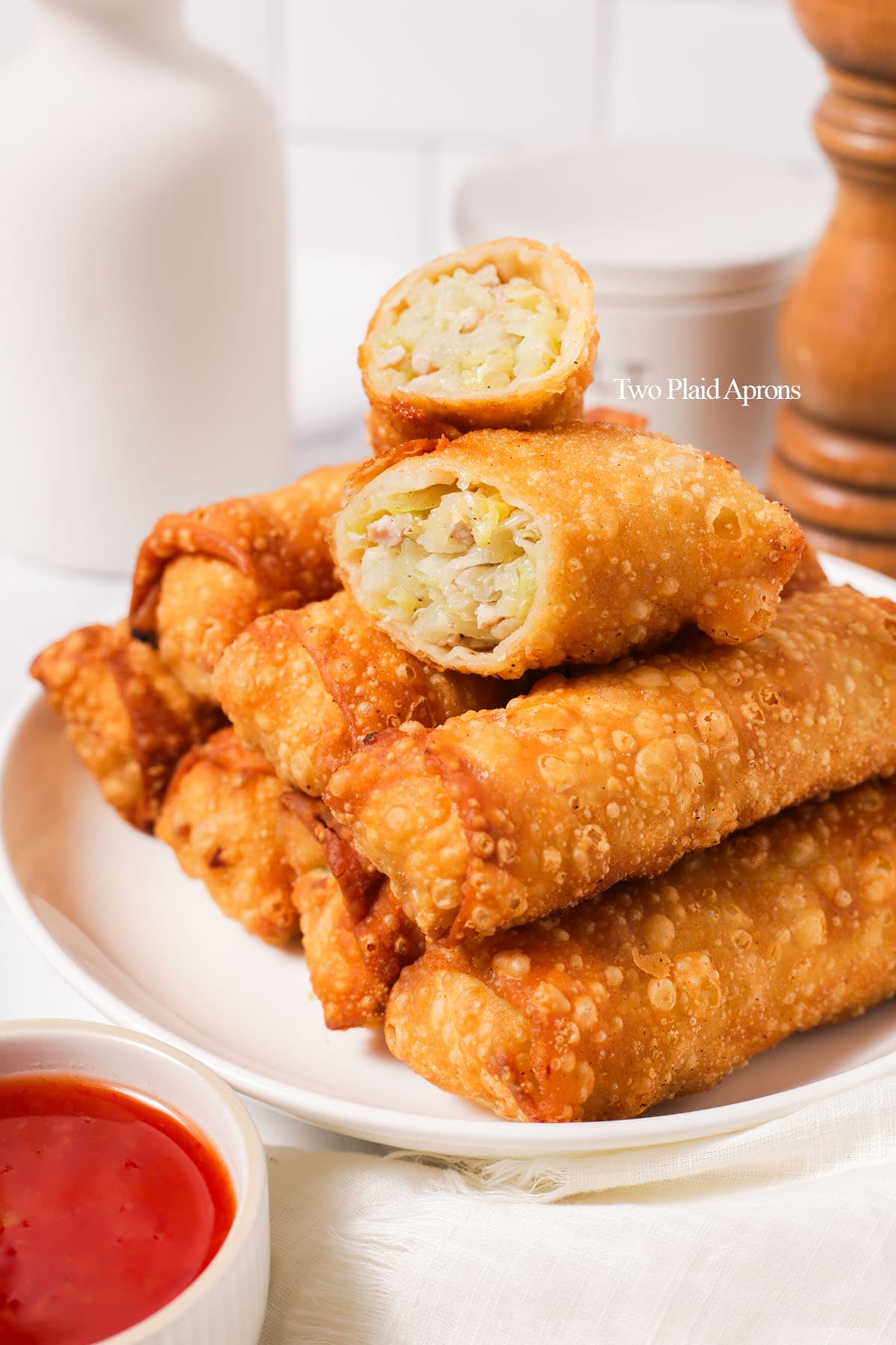 Showing the inside of Chinese egg rolls.